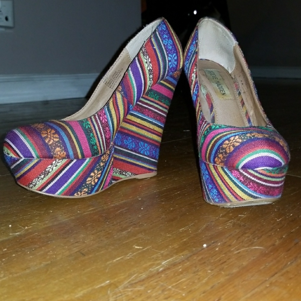 Steve Madden Bright Multi Pammyy Wedges